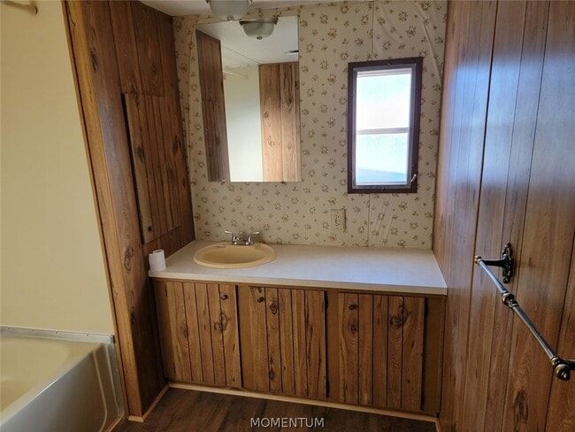 Building Photo - 1692 Williams Dr