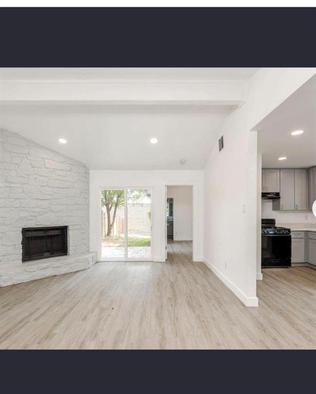 Building Photo - 3410 Lynridge Dr