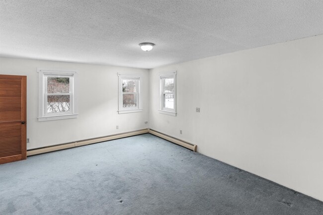 Building Photo - 55 Smith Bridge Rd