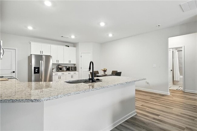 Building Photo - 3894 Saddle Bag Ct