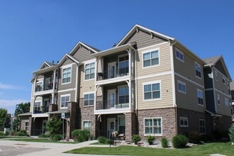 Building Photo - 4642 Hahns Peak Dr