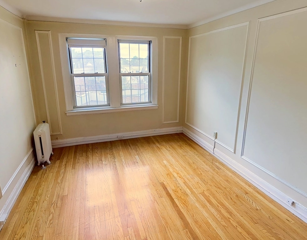 Building Photo - 1370 Beacon St