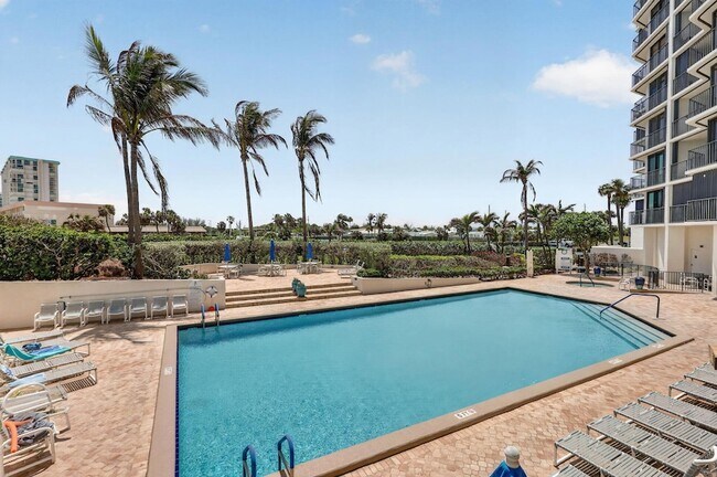 Building Photo - 9650 S Ocean Dr