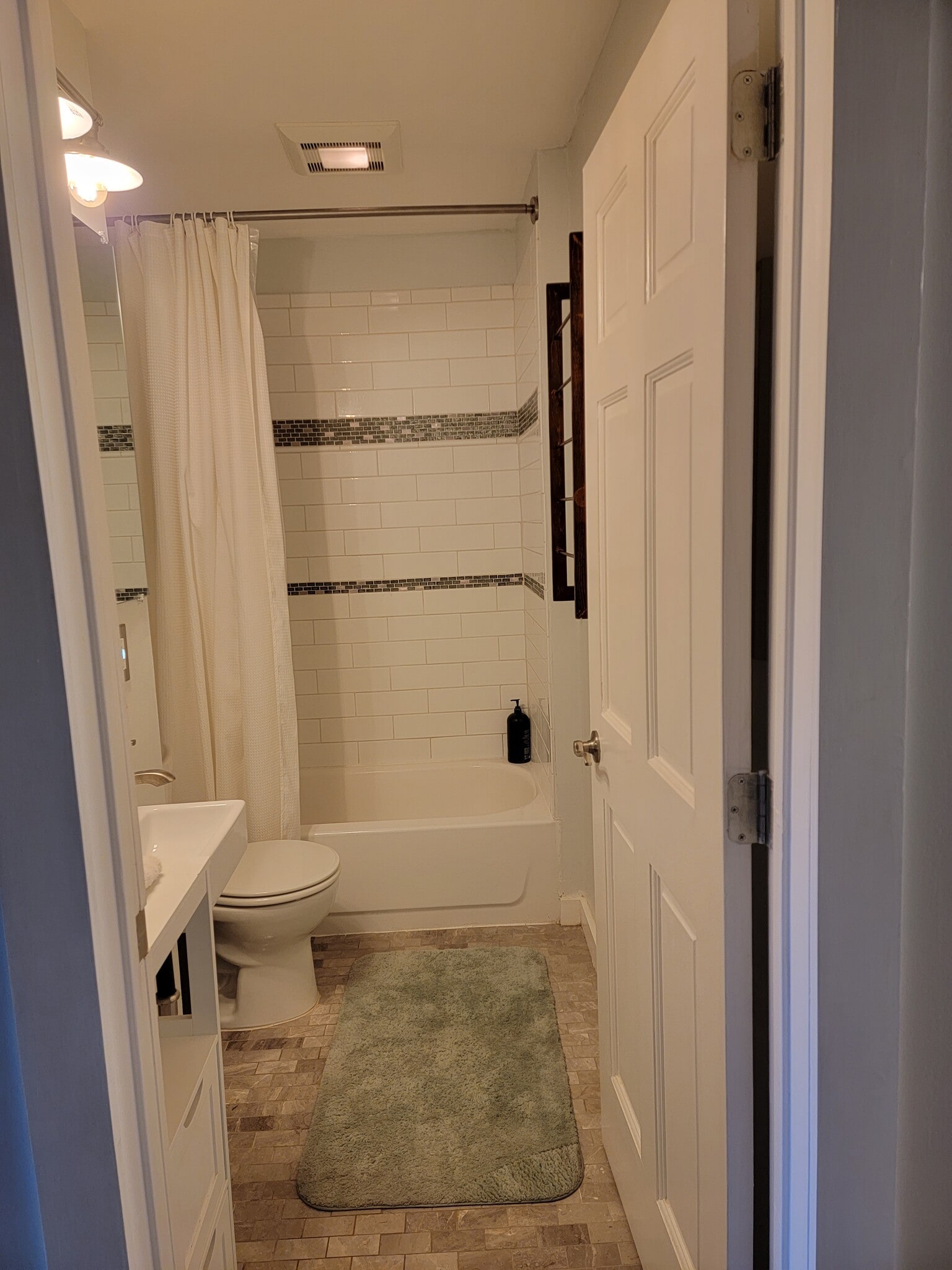 Building Photo - 4052 Quail Rdg