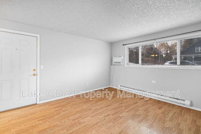 Building Photo - 908 N 2nd St