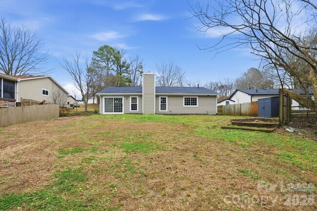 Building Photo - 232 Vista Grande Cir