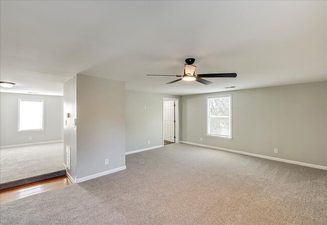 Building Photo - 1120 Liberty Rd