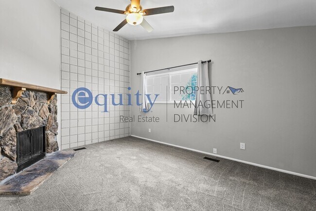 Building Photo - 1808 W Homestead Farms Ln