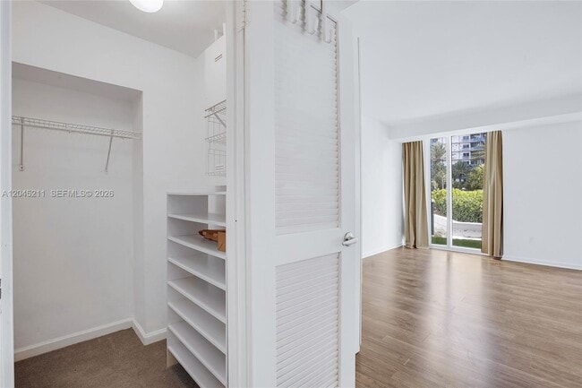 Building Photo - 10275 Collins Ave