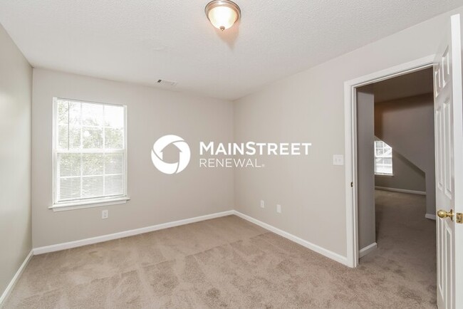 Building Photo - 412 Windstream Dr SW