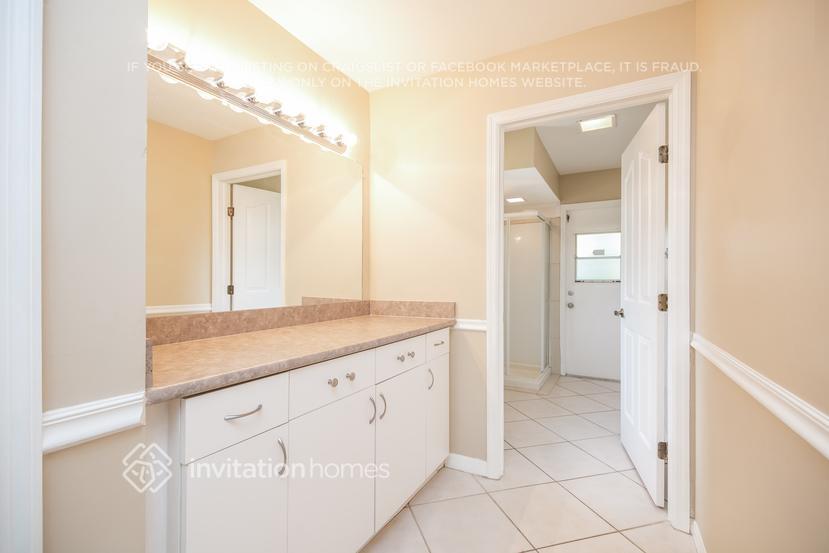 Building Photo - 17081 Caloosa Trace Cir