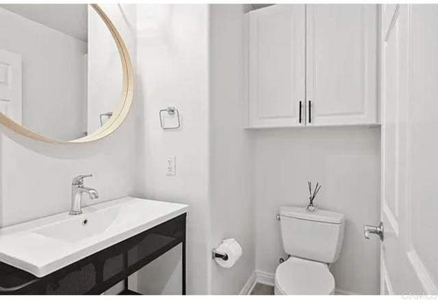 Building Photo - 1601 India St