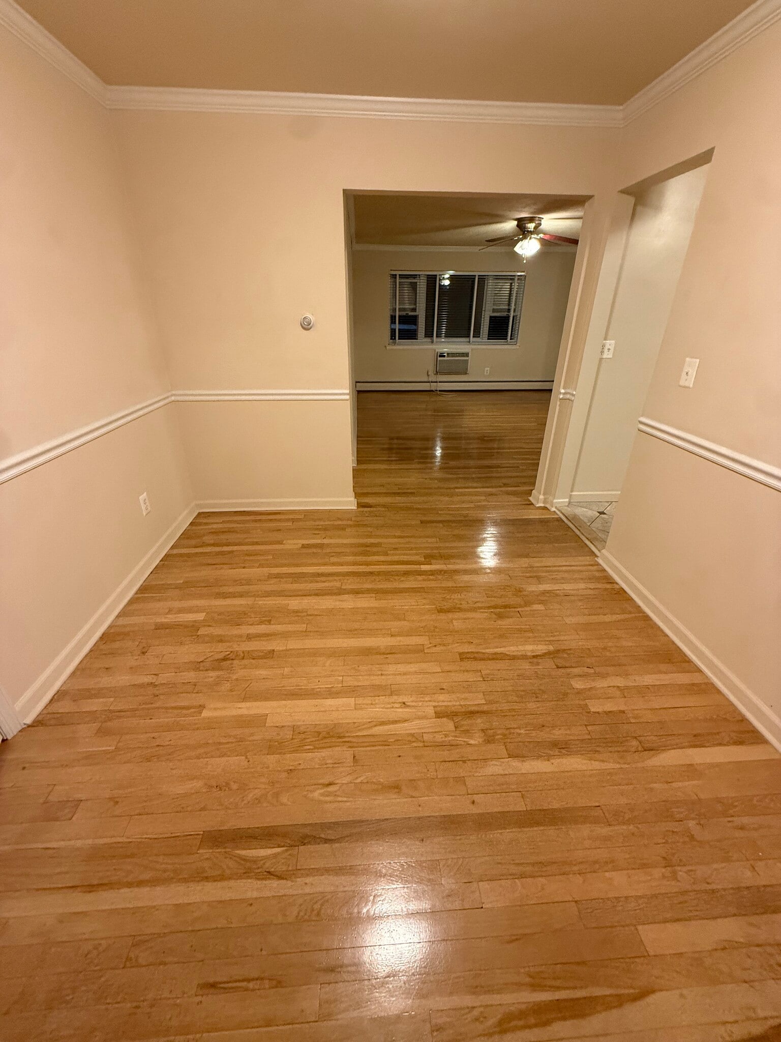 Building Photo - 68 W End Ave