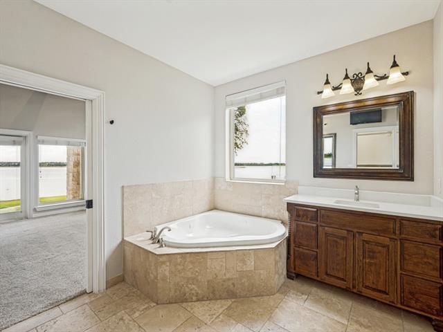 Building Photo - 5975 Diamond Spur