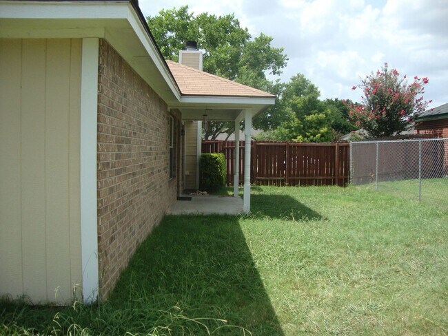 Building Photo - 3-Bedroom House for Rent in Killeen