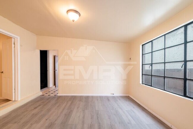 Building Photo - Beautiful 2 bed 1 bath home for rent Los Angeles CA 90023