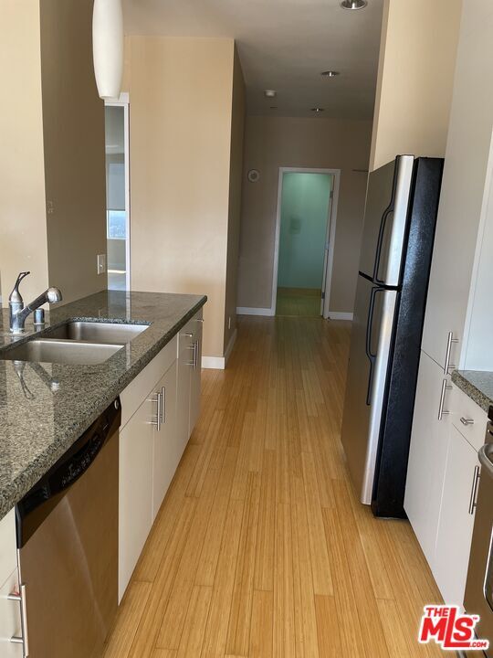 Building Photo - 3810 Wilshire Blvd