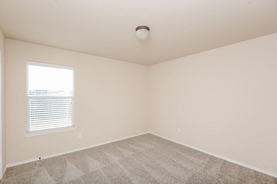 Building Photo - 309 Coneflower Dr