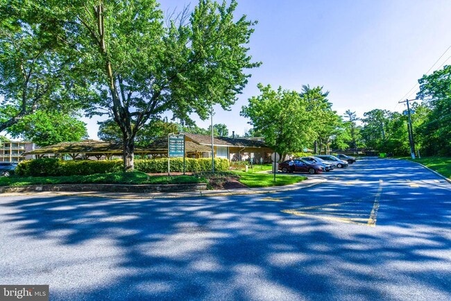Building Photo - 7174 Donnell Pl