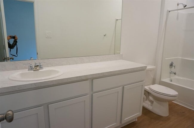 Building Photo - 18106 Mendocino Ridge Ln