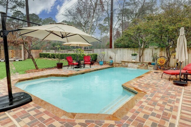 Building Photo - 7807 Allegro Dr