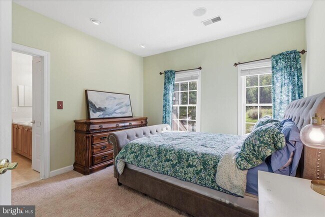 Building Photo - 5081 Wolf Run Shoals Rd