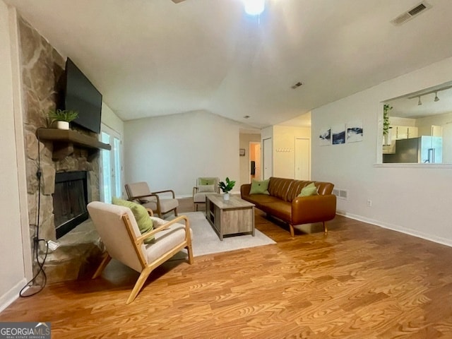 Building Photo - 100 Quail Run