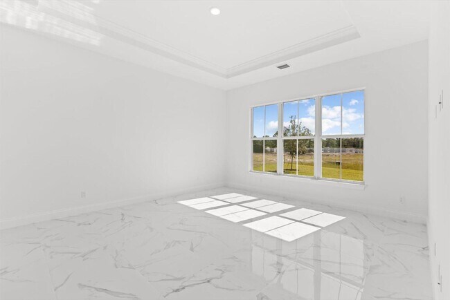 Building Photo - 10264 Field Flower Trl