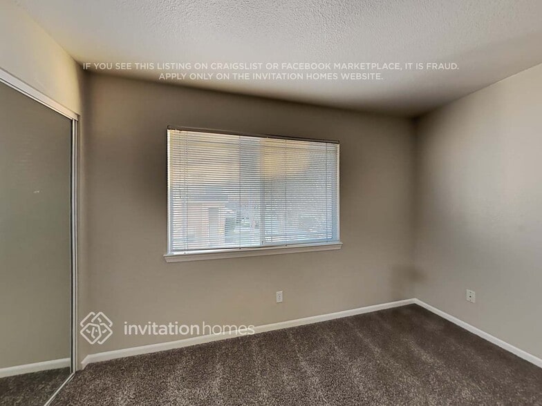 Building Photo - 2245 Fallwater Ln