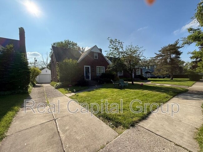 Building Photo - 226 Capen Blvd