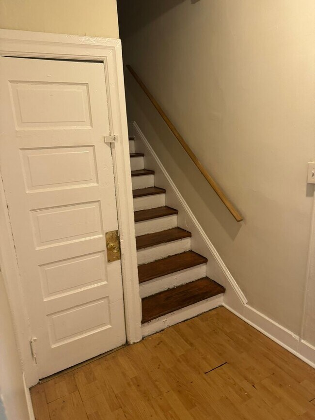 Building Photo - 20-22 Elizabeth St