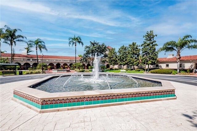 Building Photo - 2404 Via Mariposa W