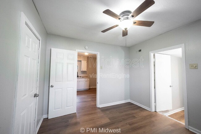 Building Photo - 3026 S Rybolt Ave