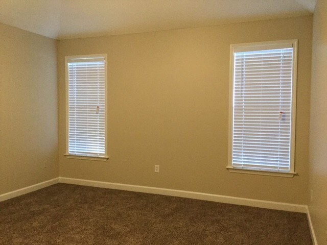 Building Photo - 1671 Brimhill Ln