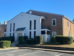 Building Photo - 1Br, 1Ba Condo in Augusta