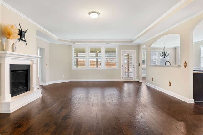 Building Photo - Luxurious 4-Bedroom Retreat with Third Floor Bonus Room & Fenced-in Backyard