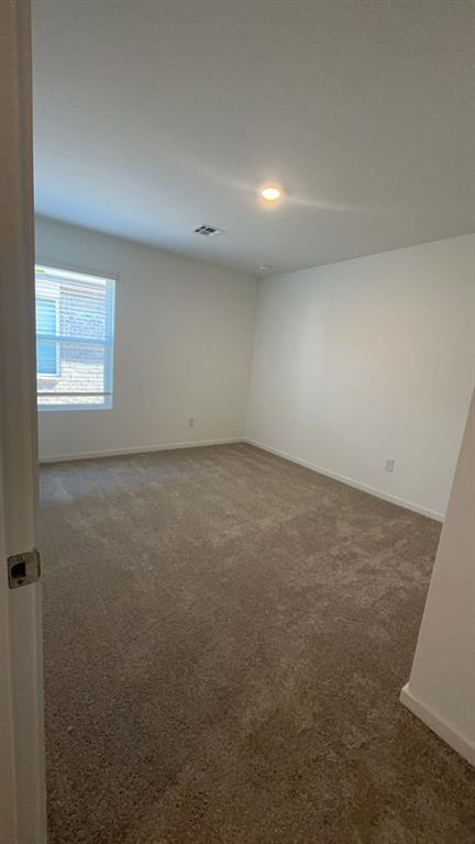 Building Photo - 20416 Deer Creek Dr