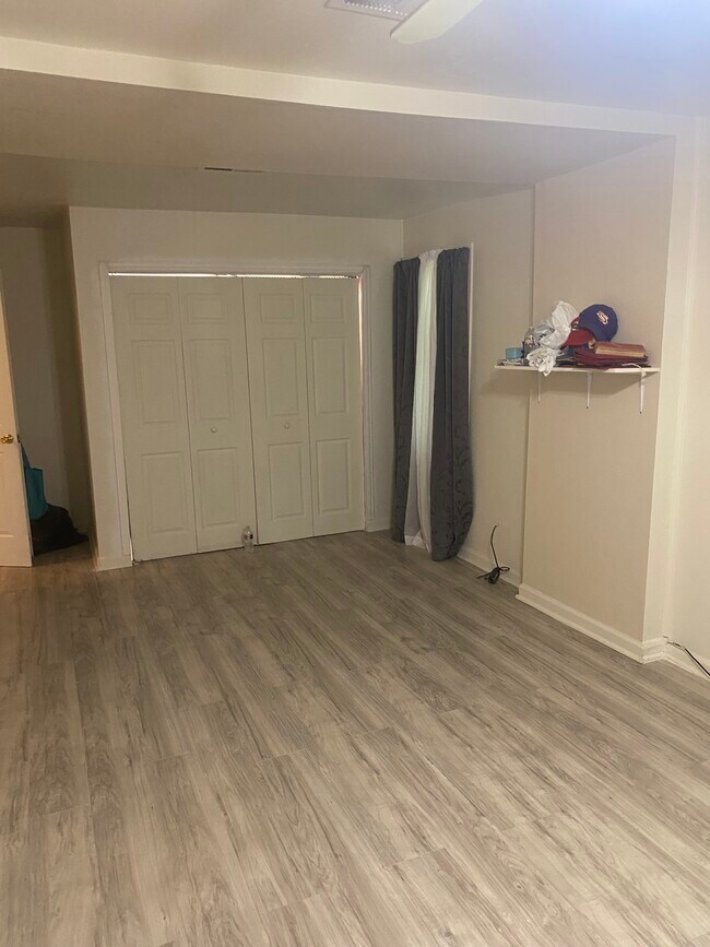 Building Photo - 701 N Claiborne