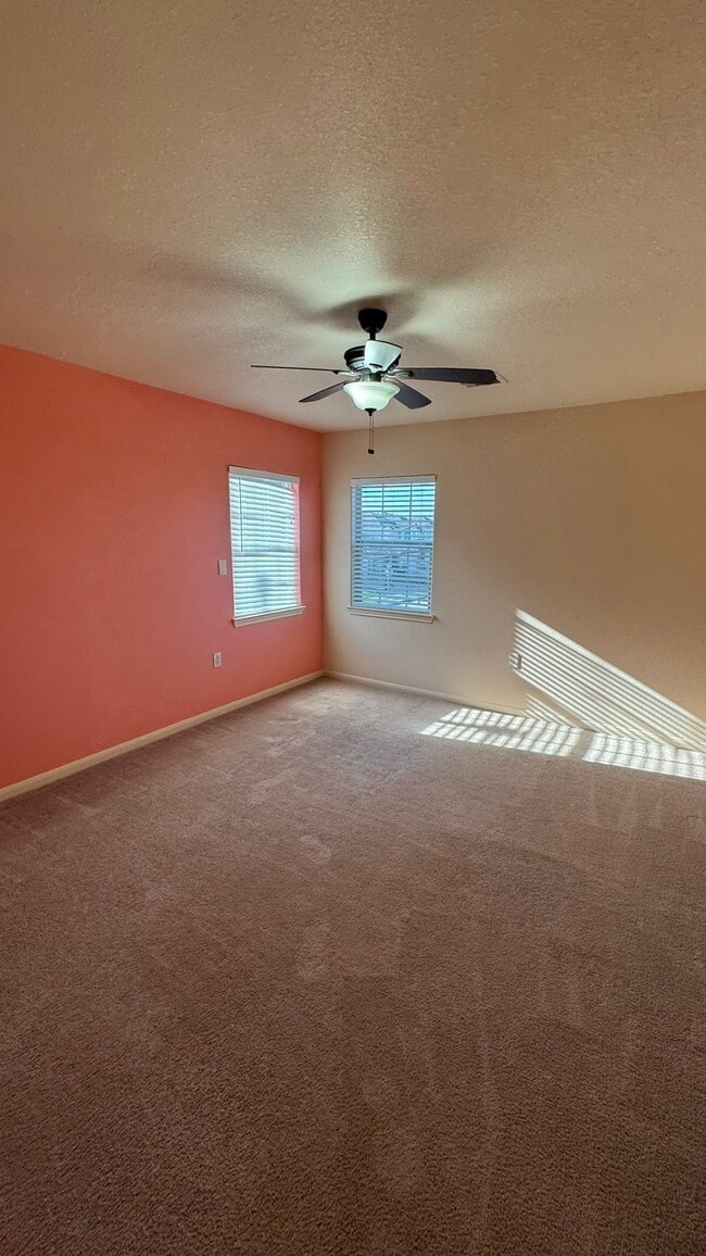 Building Photo - 13647 Padgett Dr