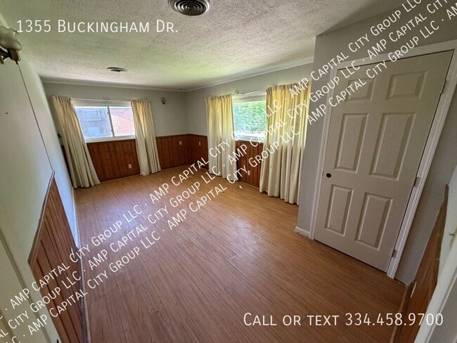 Building Photo - 1355 Buckingham Dr