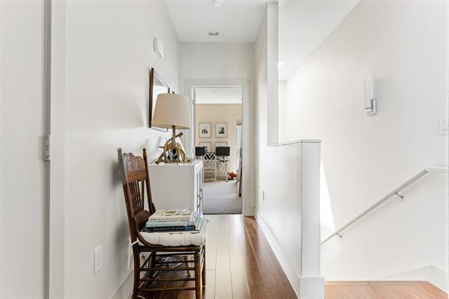 Building Photo - 4111 Newton Ave