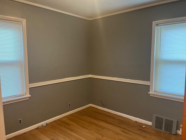 Building Photo - 26252 Eton Ave