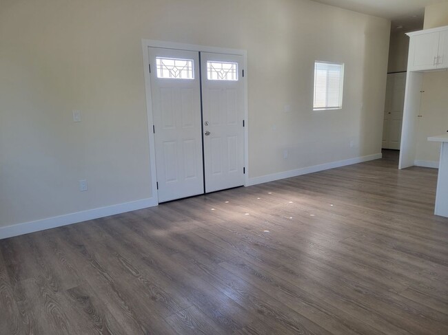 Building Photo - 21753 Romar St