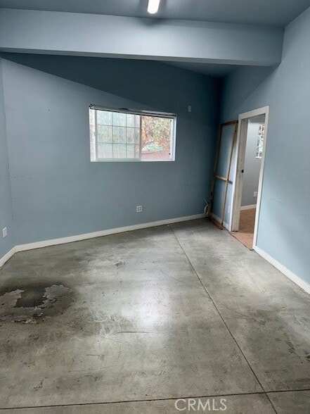 Building Photo - 5618 Venice Blvd.