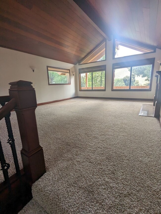 Building Photo - Luxury 5 Bedroom Home in Palo Verde Ranch
