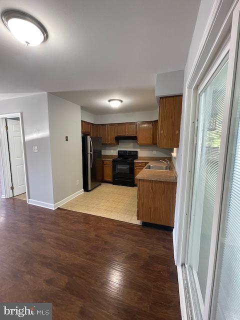 Building Photo - 45 Mactavish Ct