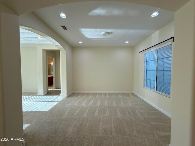 Building Photo - 3320 S Waterfront Dr