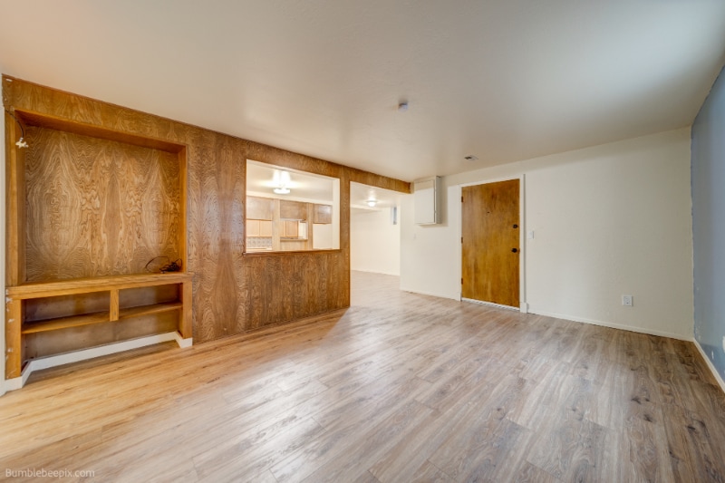 Building Photo - 101 E Miller Ave