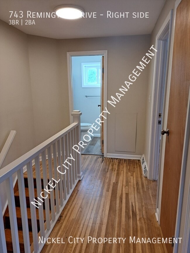 Building Photo - 743 Remington Dr