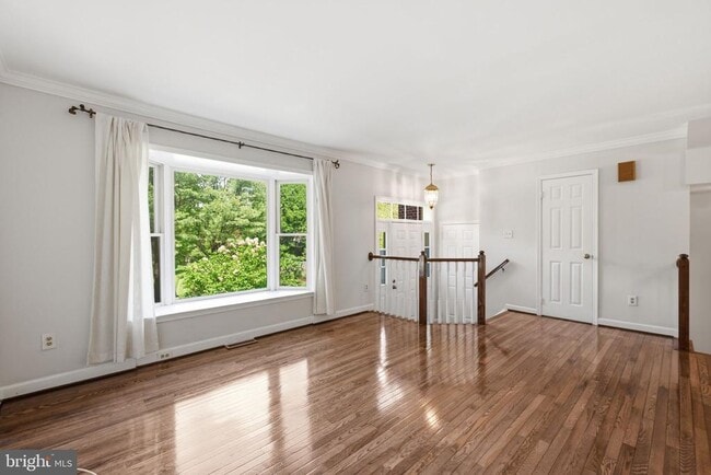 Building Photo - 2009 Gervais Dr